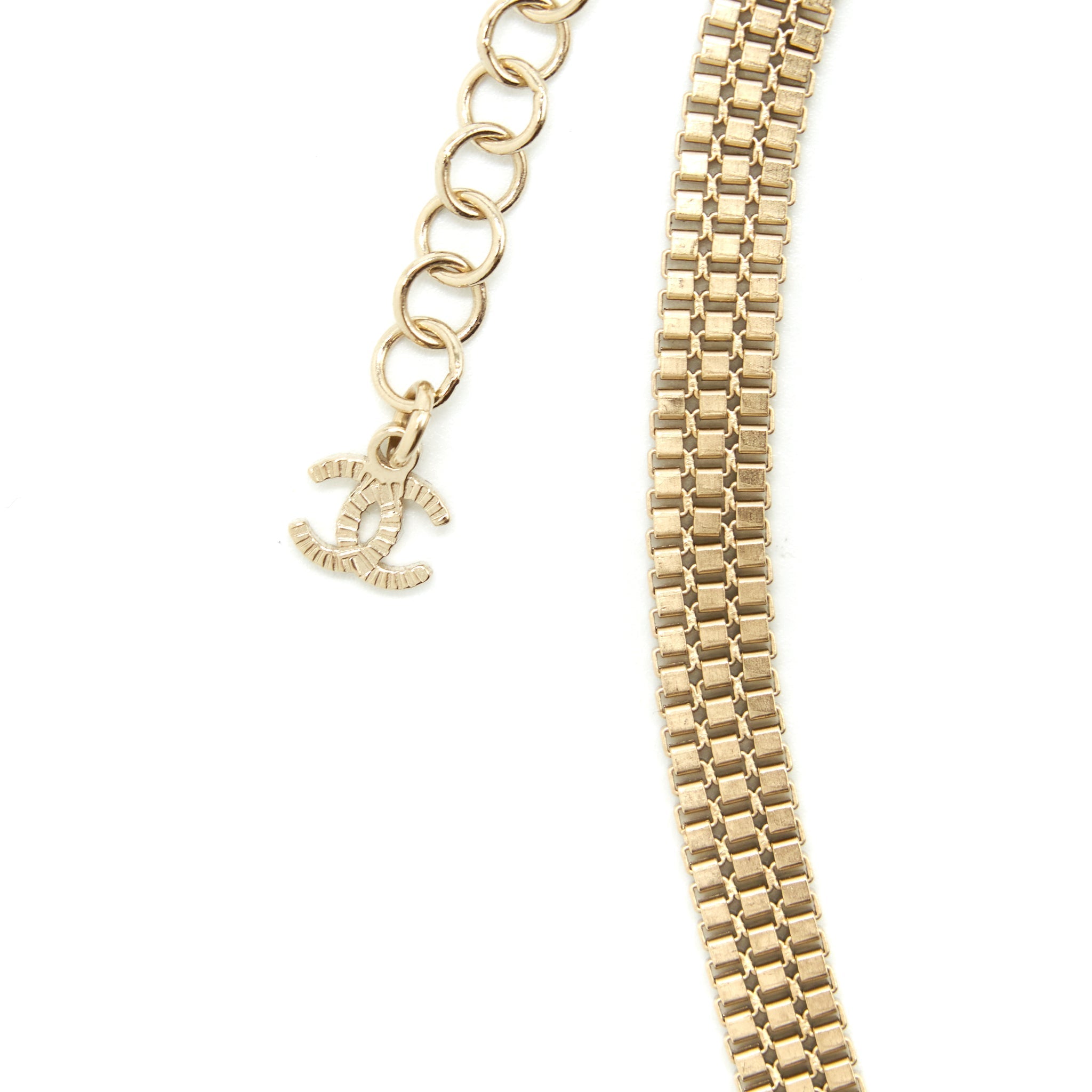 CHANEL 22P ROUND CC LOGO CHOKER GOLD TONE