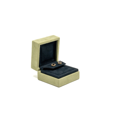 VAN CLEEF AND ARPELS SWEET ALHAMBRA EAR STUDS 18K YELLOW GOLD / ONYX