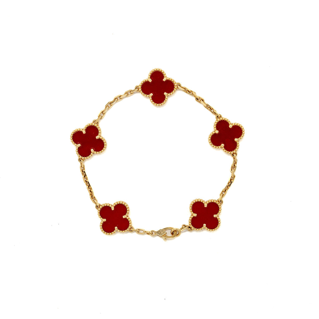 VAN CLEEF & ARPELS VINTAGE ALHAMBRA 5 MOTIF BRACELET, YELLOW GOLD, CARNELIAN