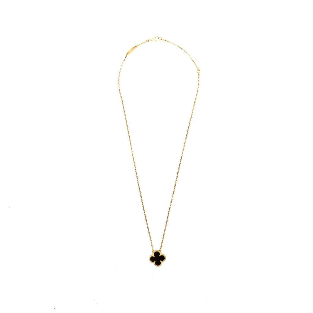 VAN CLEEF & ARPELS VINTAGE ALHAMBRA PENDANT YELLOW GOLD, ONYX