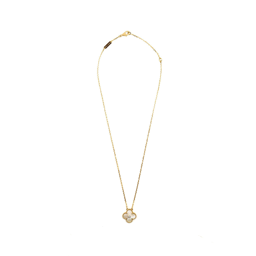 VAN CLEEF & ARPELS 2018 HOLIDAY PENDANT GOLD MOTHER-OF-PEARL YELLOW GOLD WITH DIAMOND