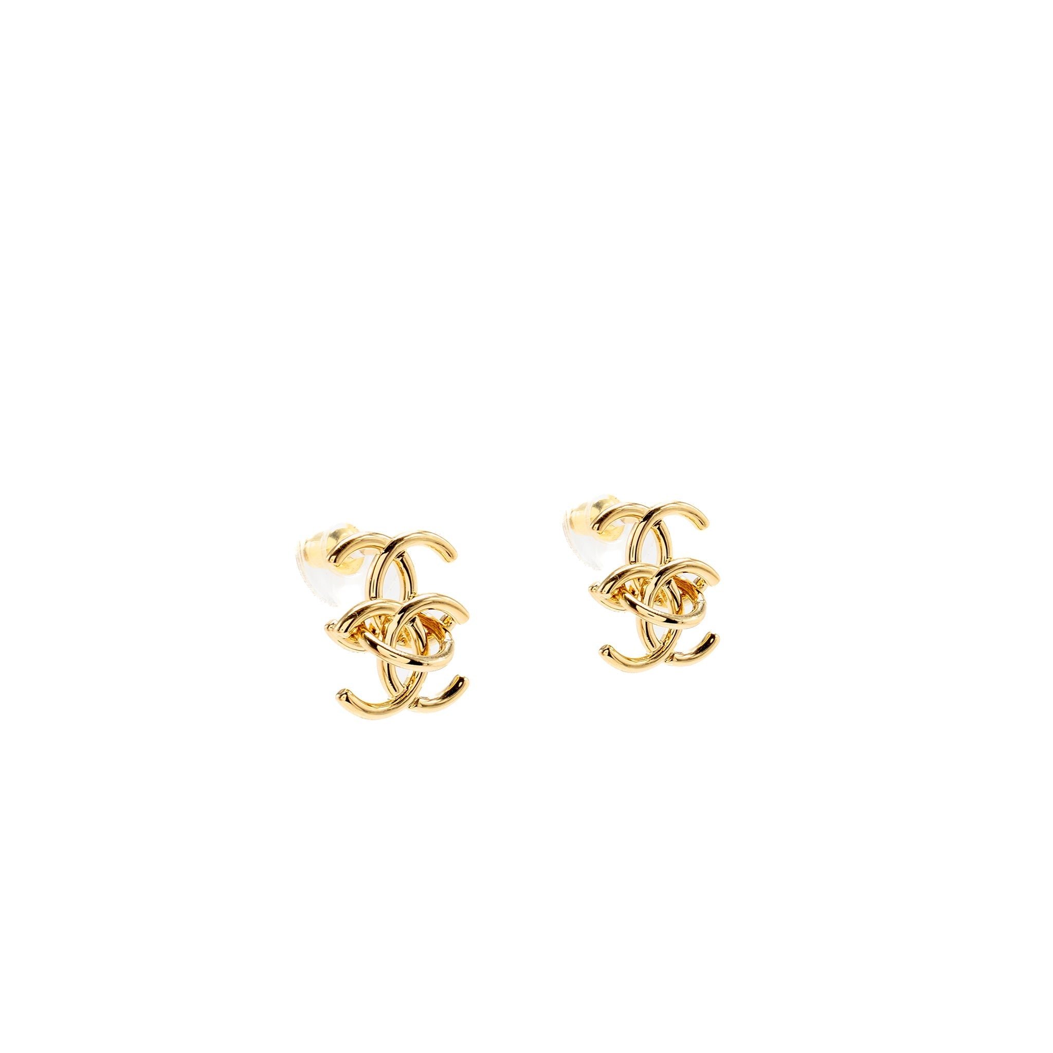 CHANEL 26A INTERLOCKING CC STUD EARRINGS GHW