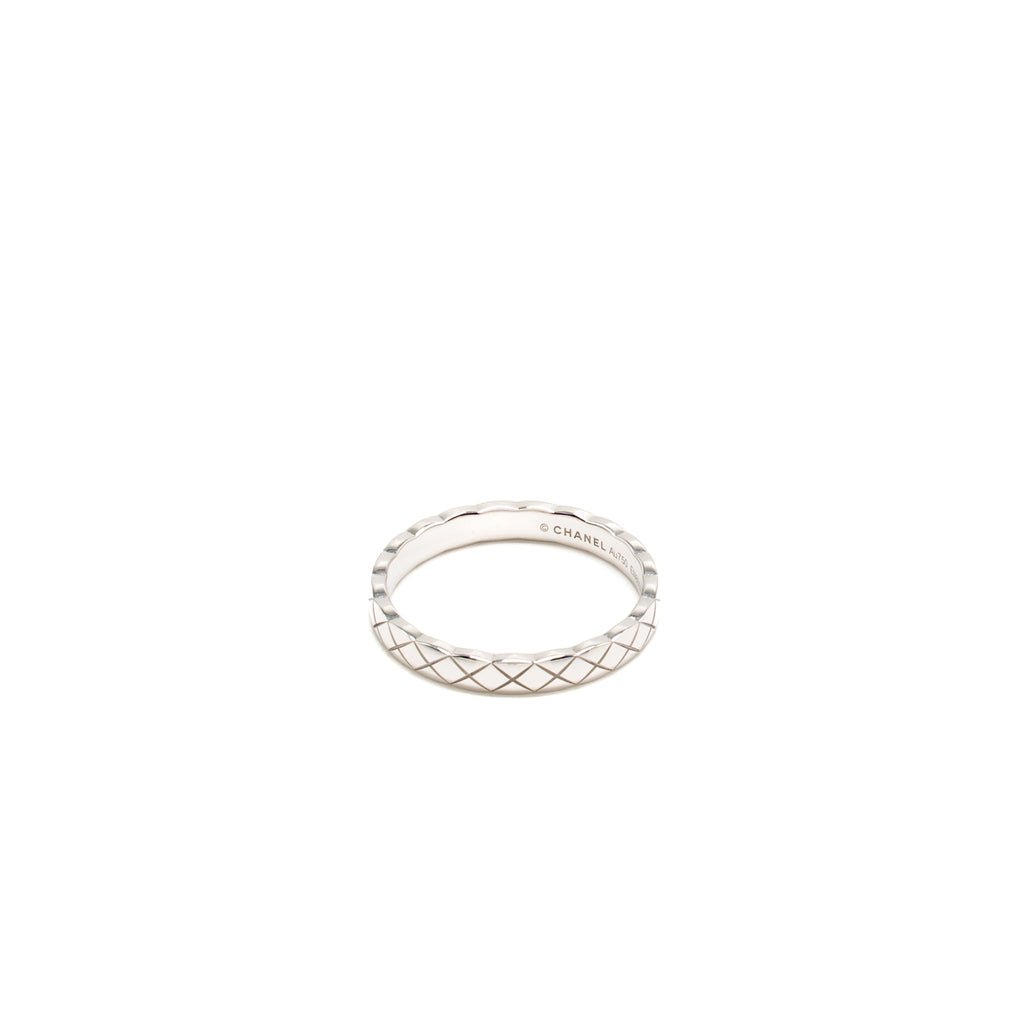 CHANEL COCO CRUSH RING MINI VERSION QUILTED MOTIF WHITE GOLD