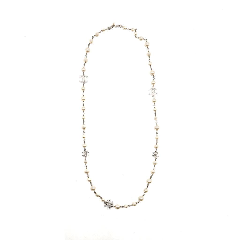 CHANEL PEARL AND CC WITH CRYSTAL LONG NECKLACE SILVER TONE