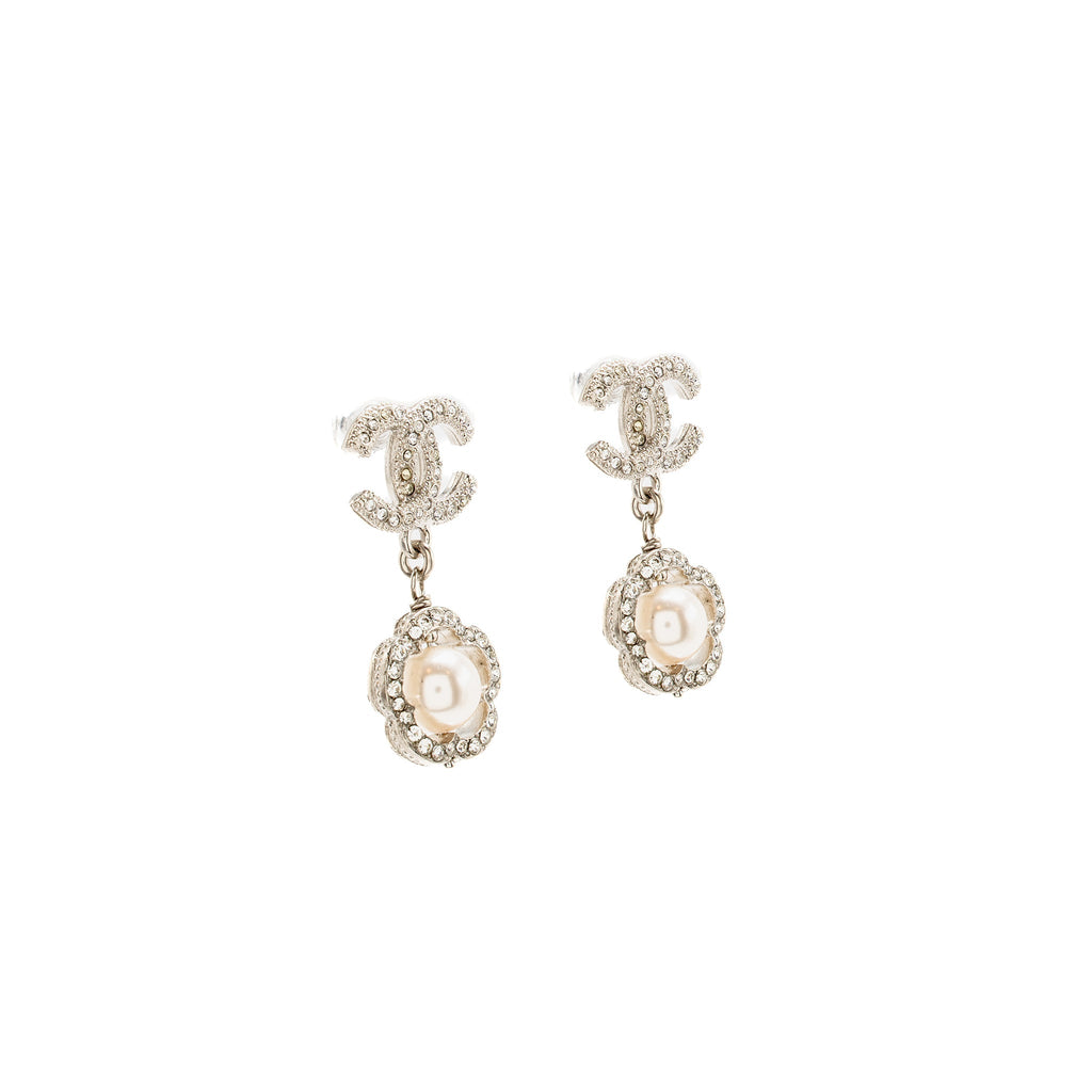 CHANEL CC FLOWER FRAMED PEARL DROP EARRINGS CRYSTAL SILVER TONE