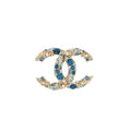 CHANEL CC LOGO BROOCH WITH CRYSTAL BLUE/MULTICOLOUR GOLD TONE
