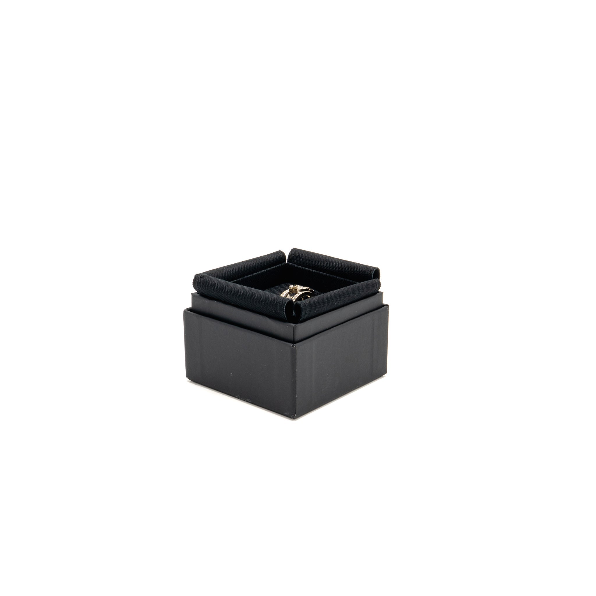 CHANEL 22S CC AND STAR RING CRYSTAL LIGHT GOLD TONE