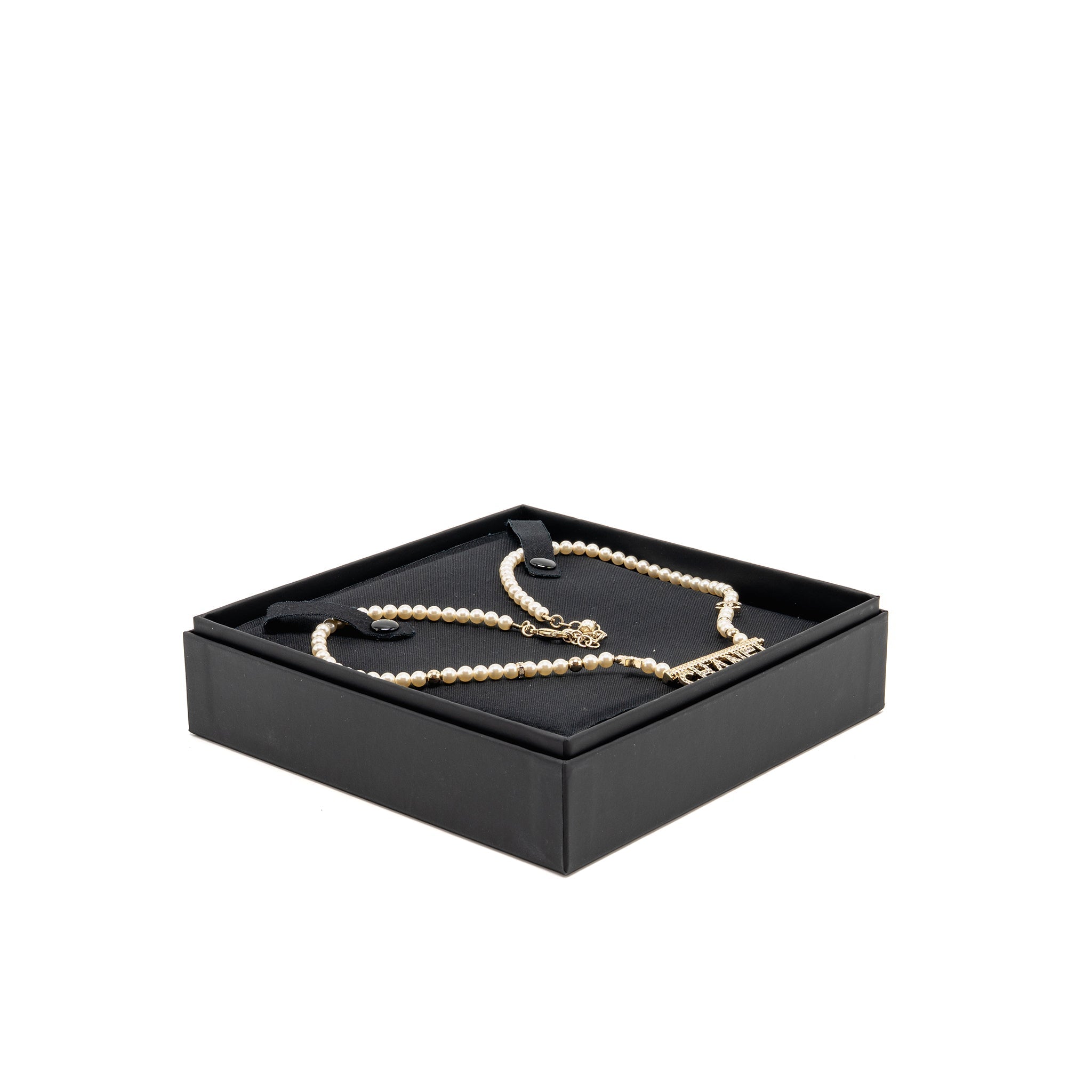 CHANEL LETTER LOGO NECKLACE CRYSTAL/PEARL LIGHT GOLD TONE