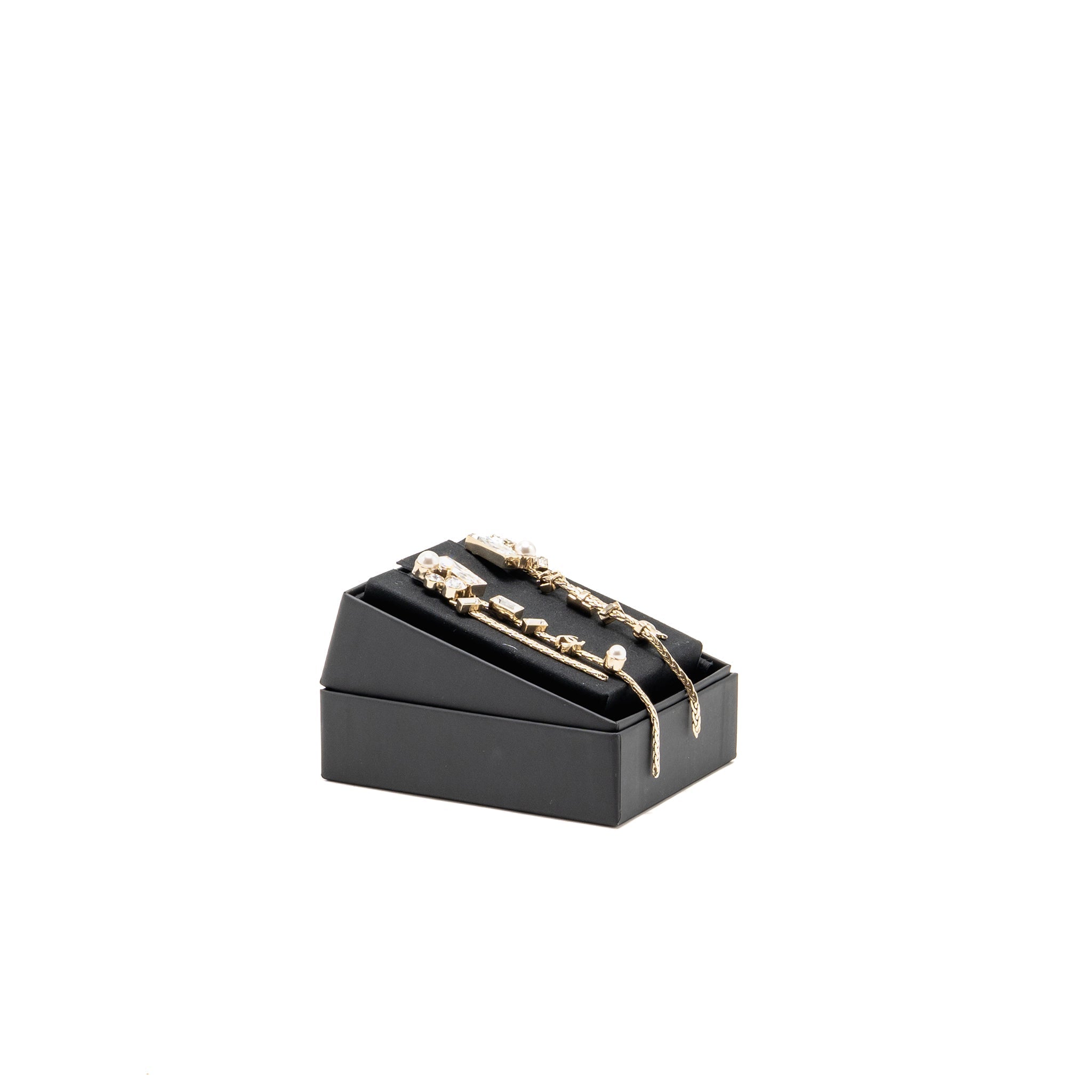 CHANEL GOLDEN LOOP EAR CLIPS LIGHT GOLD TONE