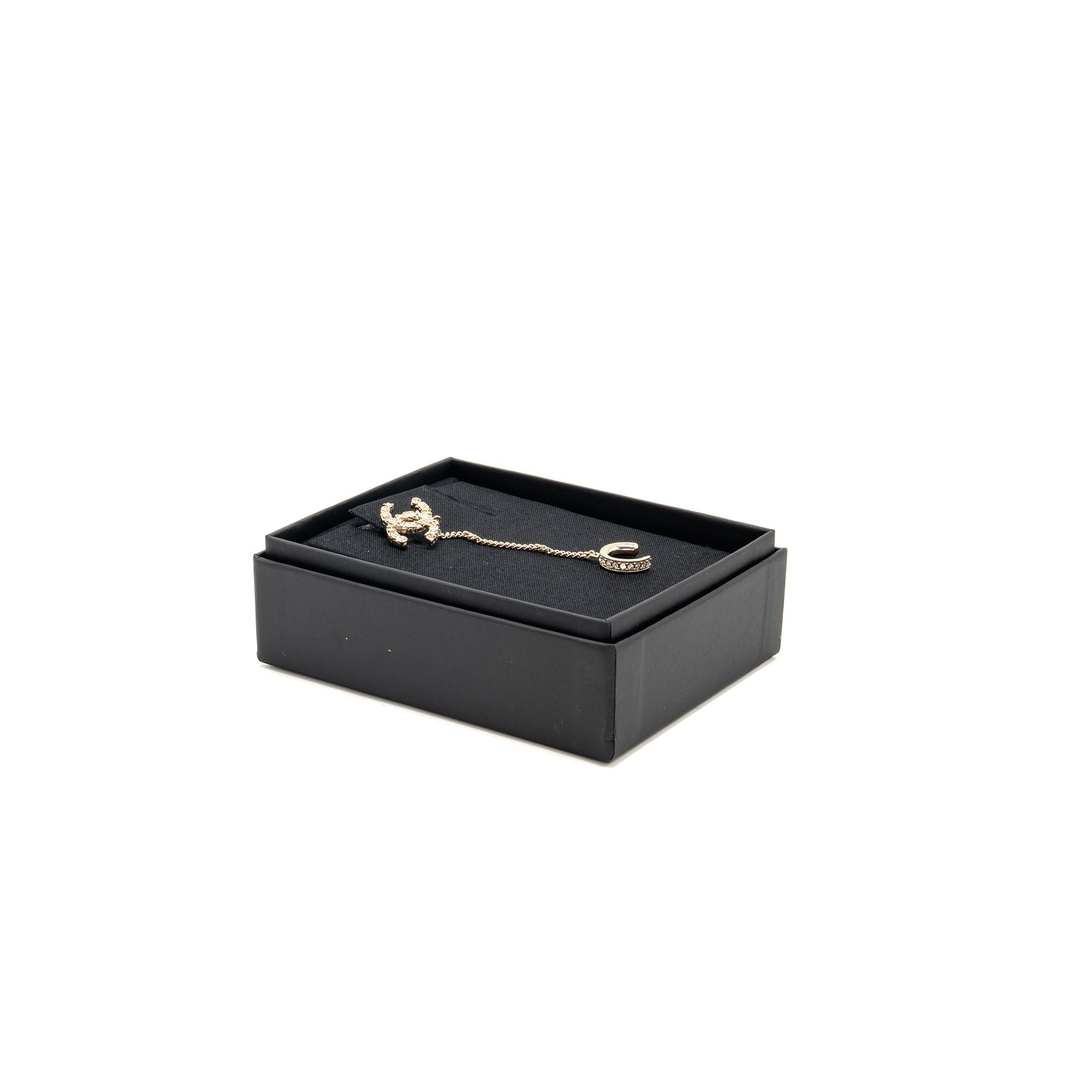 CHANEL 21P CC EARRINGS WITH EAR CUFF CRYSTAL LIGHT GOLD TONE