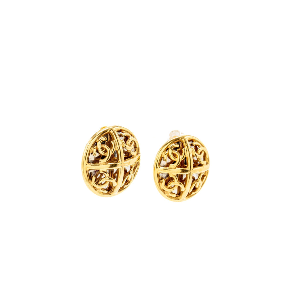 CHANEL VINTAGE CC CLIP-ON EARRINGS PEARL GOLD TONE
