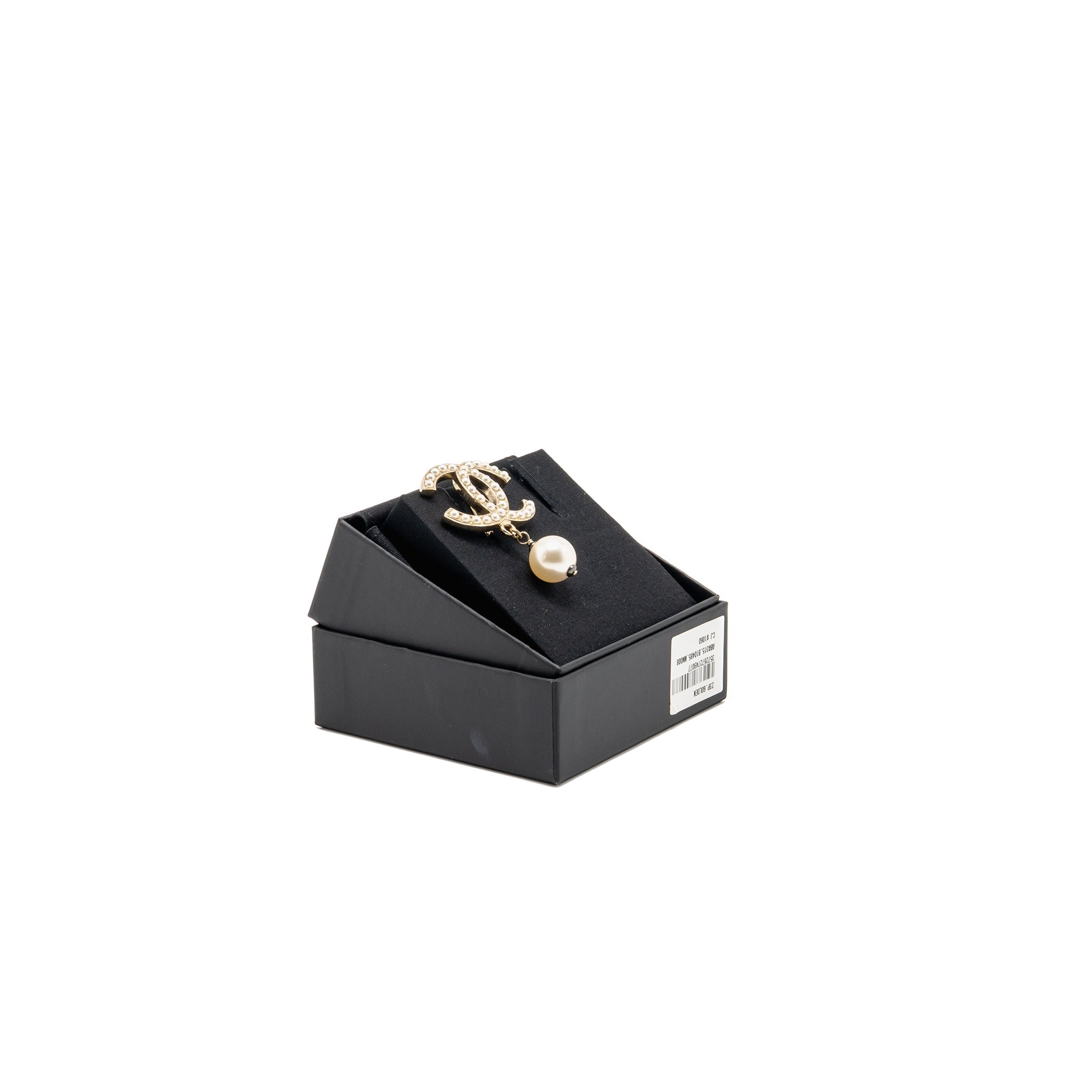 CHANEL CC BROOCH PEARL DROP LIGHT GOLD TONE