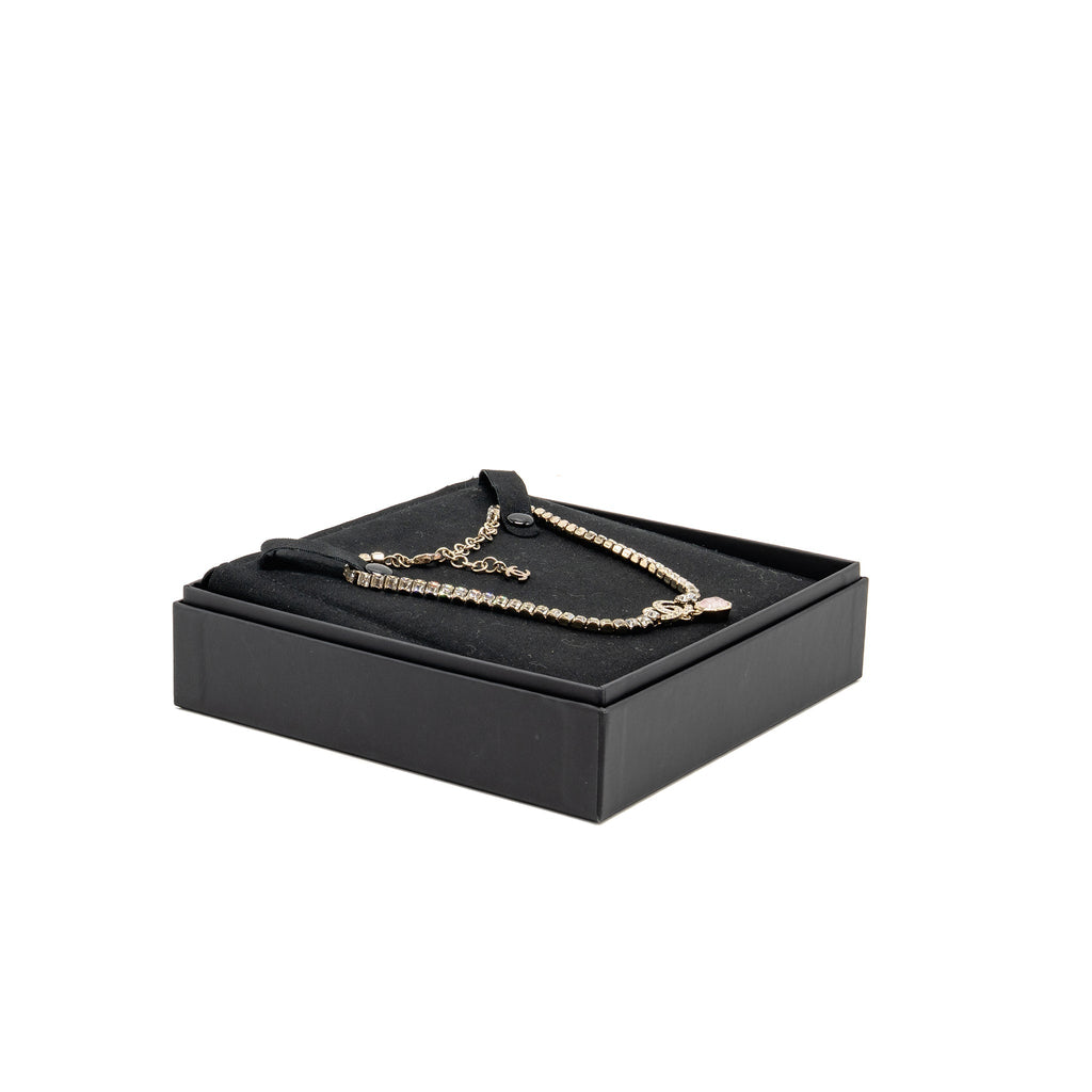 CHANEL PINK CRYSTAL DROP CC LOGO CHOCKER/NECKLACE LIGHT GOLD TONE