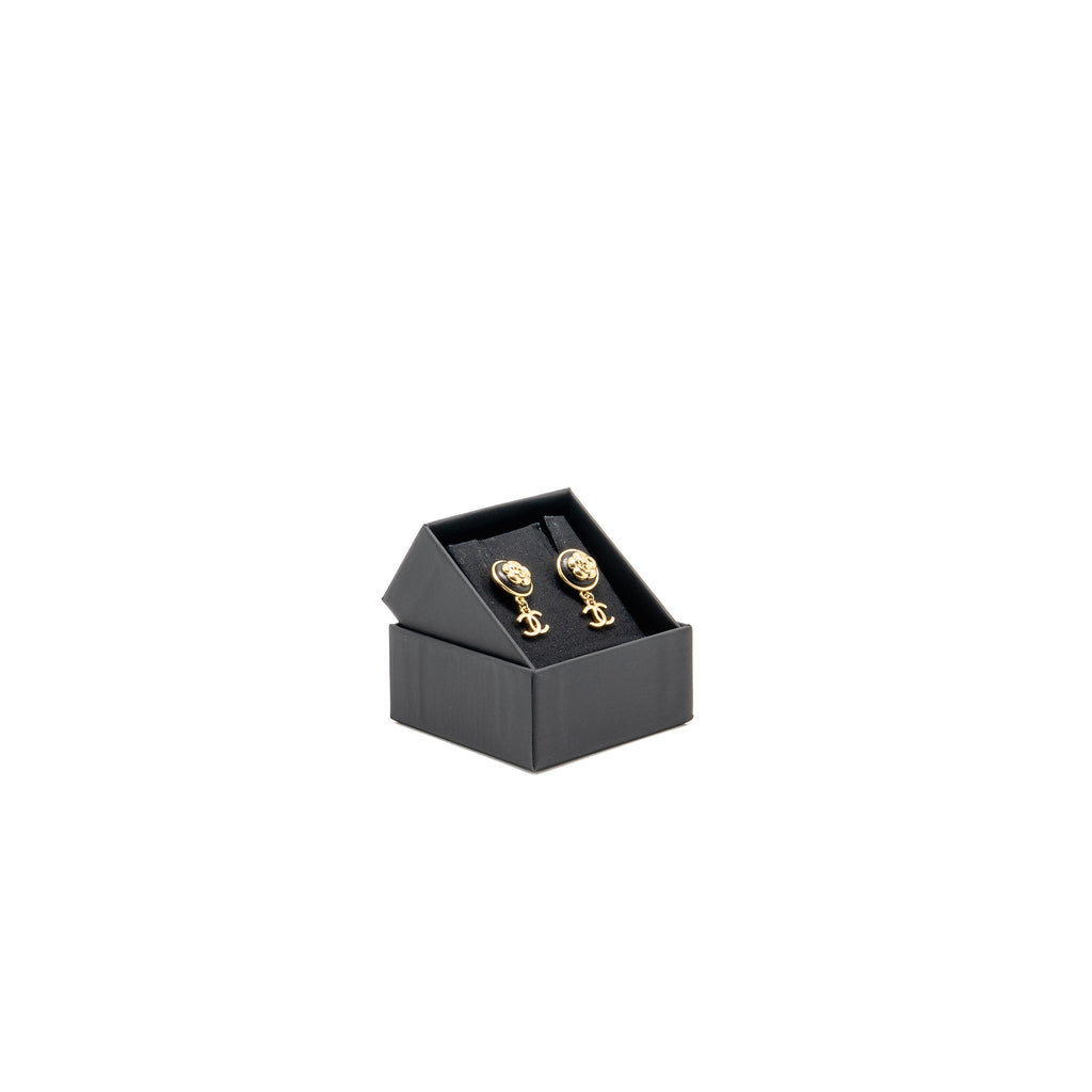 CHANEL ROUND CAMELLIA CC DROP EARRINGS BLACK LEATHER GOLD TONE