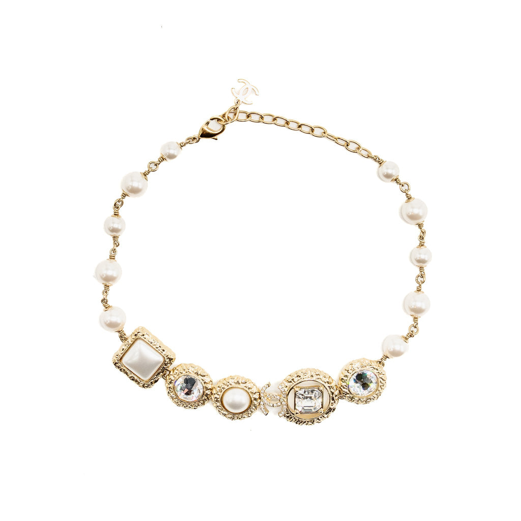 CHANEL CC DROP NECKLACE/CHOKER AND EARRINGS PEARL/CRYSTAL GOLD TONE (SELL IN SET)
