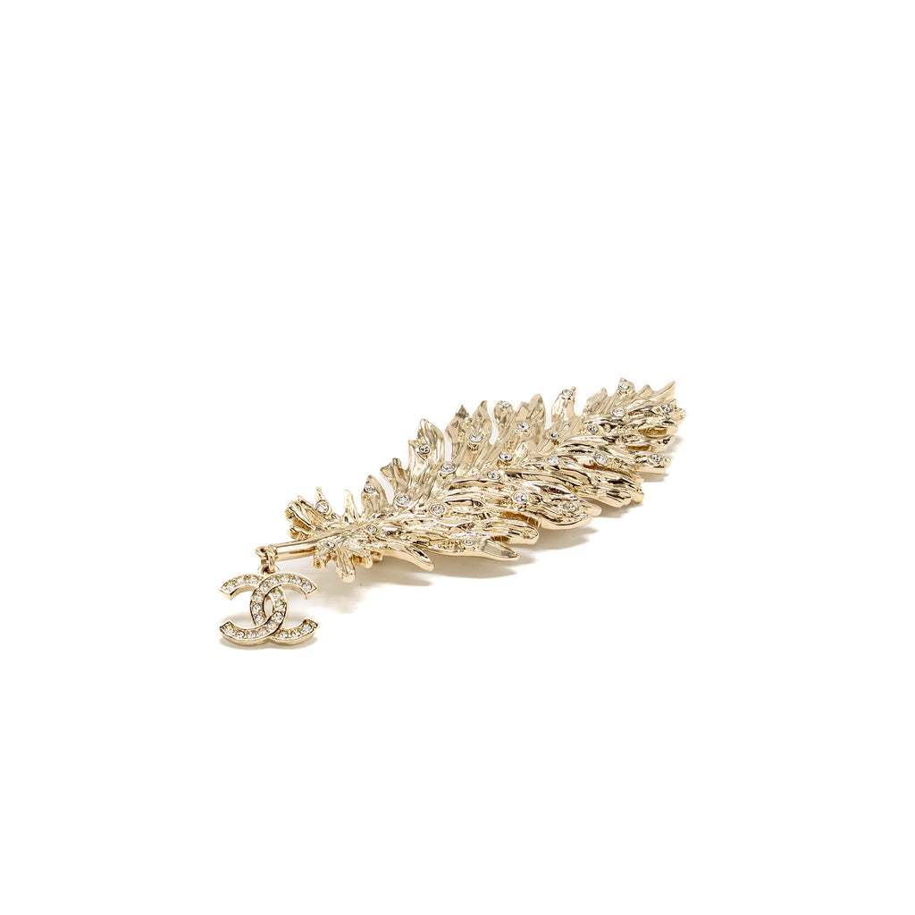 CHANEL CC FEATHER BROOCH AND EARRINGS CRYSTAL GOLD TONE (SELL IN SET)