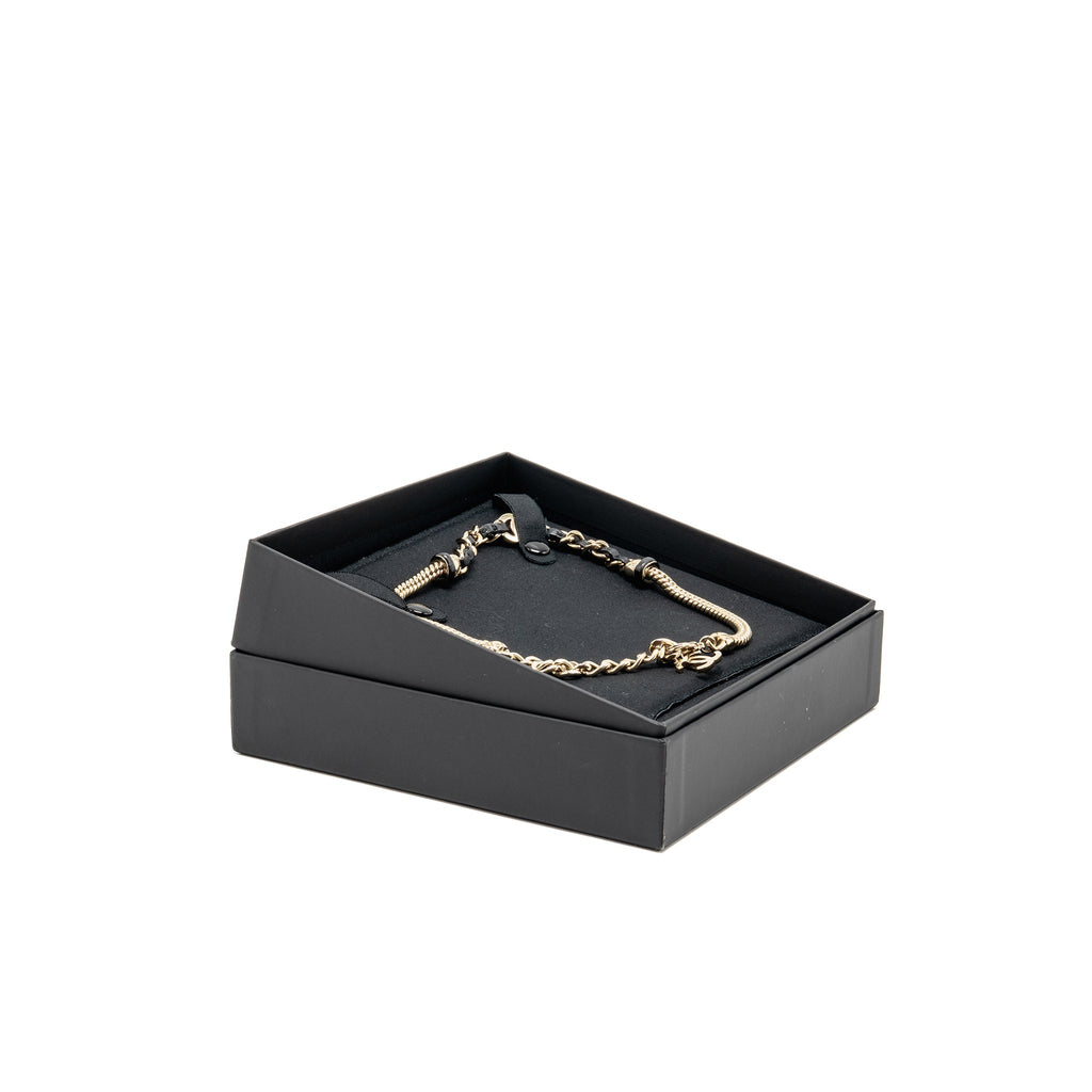CHANEL LEATHER CHAIN CHOCKER BLACK / LIGHT GOLD TONE