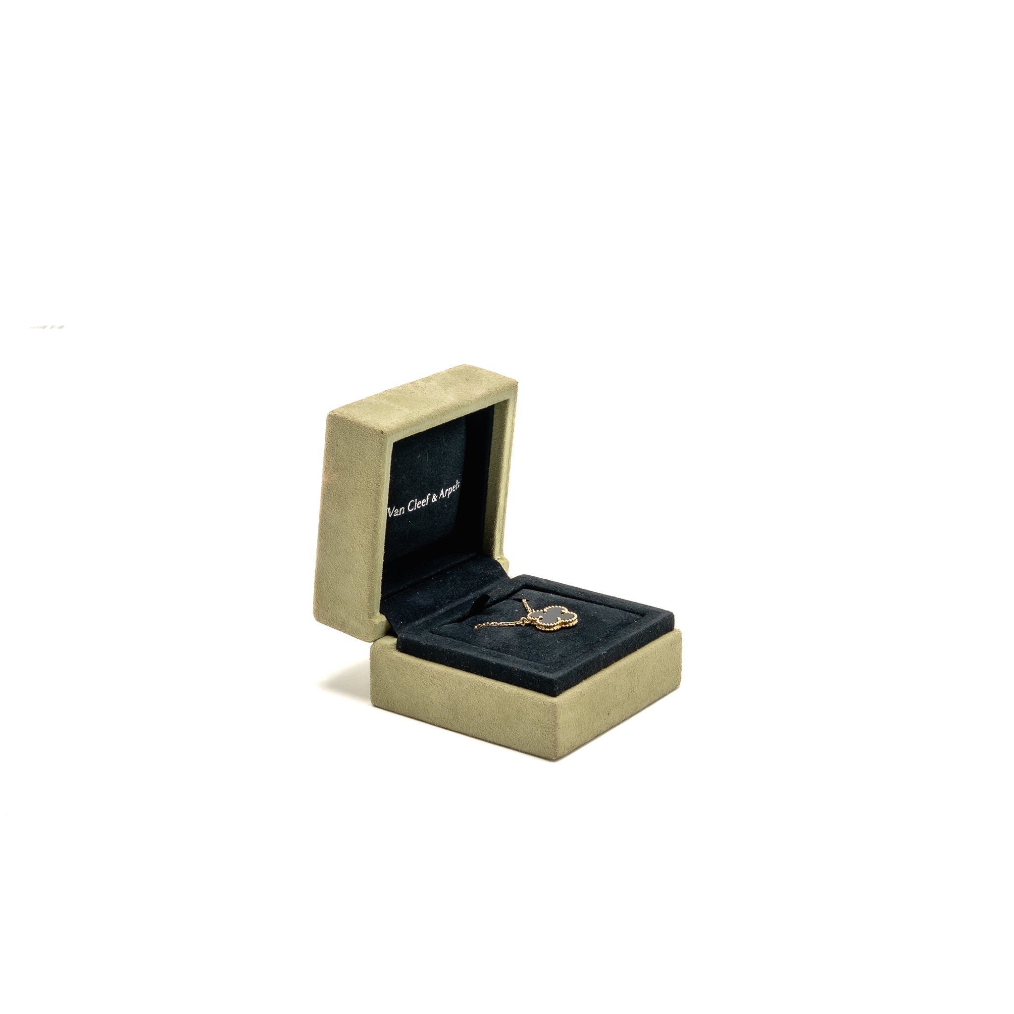 VAN CLEEF & ARPELS VINTAGE ALHAMBRA PENDANT YELLOW GOLD, ONYX