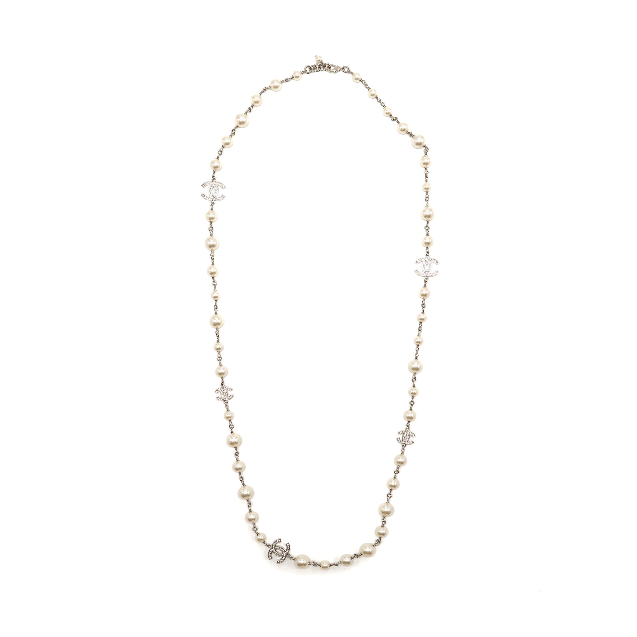 CHANEL PEARL AND CC LOGO WITH CRYSTAL LONG NECKLACE SILVER TONE