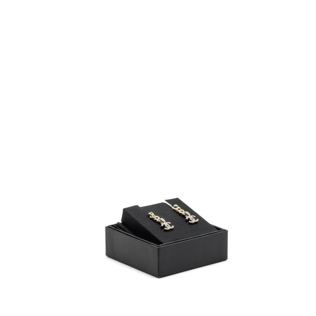 CHANEL CC LOGO DROPPED EARRINGS CRYSTAL SILVER/GOLD TONE