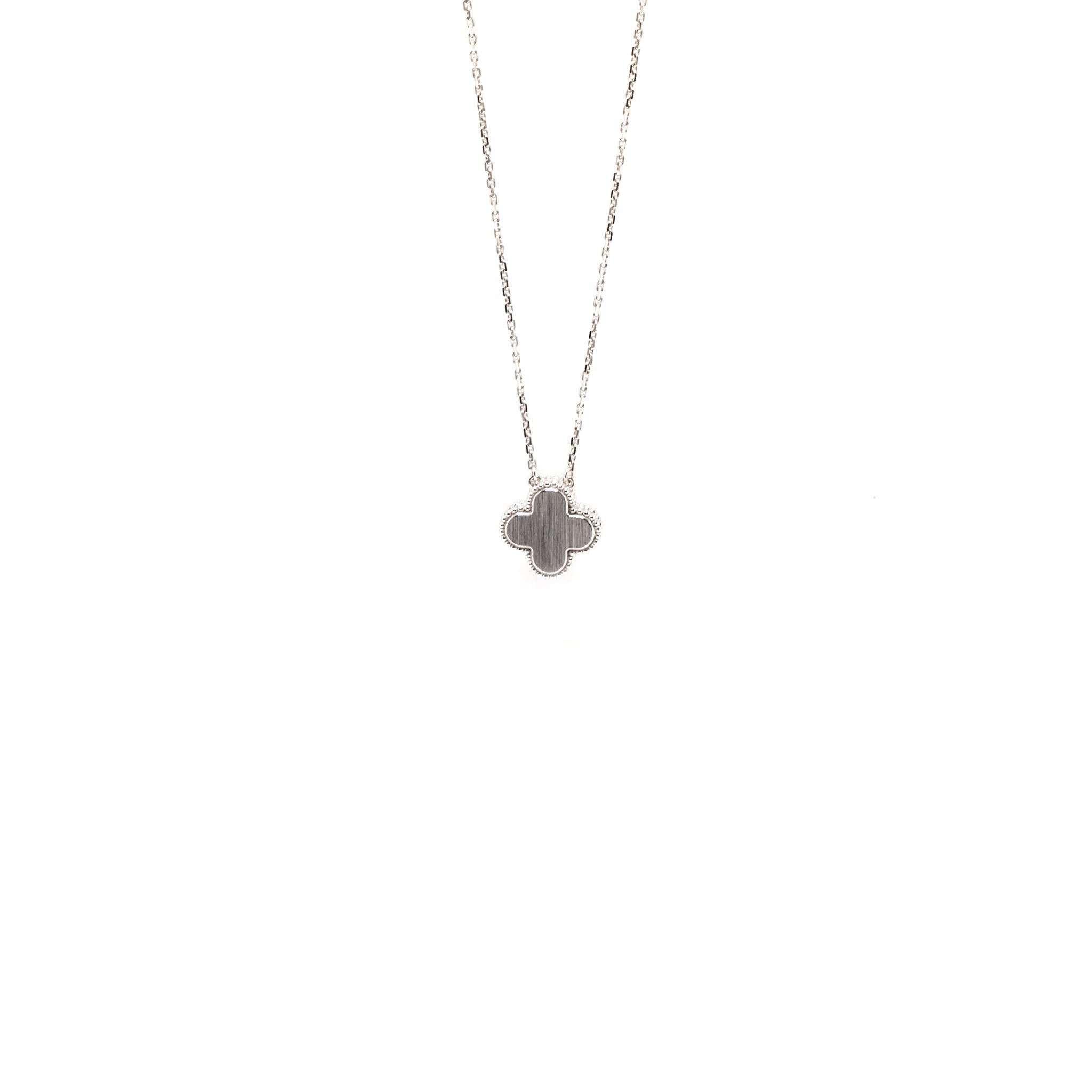 VAN CLEEF&ARPELS 2022 HOLIDAY CHRISTMAS LIMITED VINTAGE ALHAMBRA PENDANT WHITE GOLD