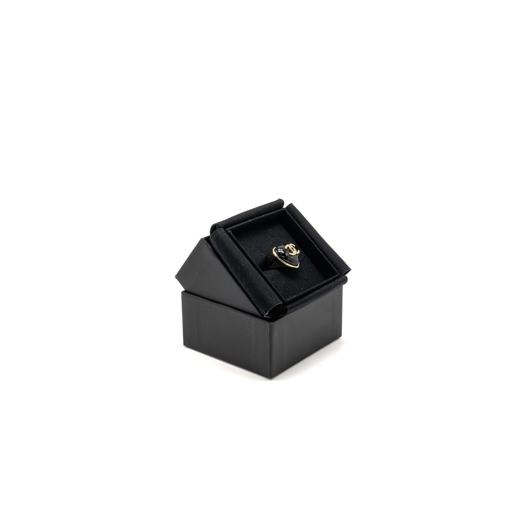 CHANEL 22K CC HEART RING BLACK LIGHT GOLD TONE