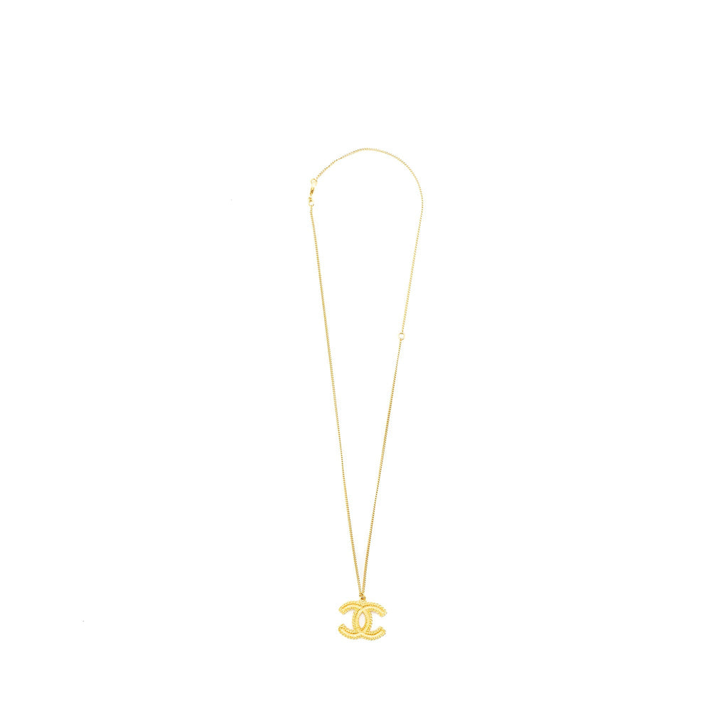 CHANEL CC LOGO LONG NECKLACE GOLD TONE