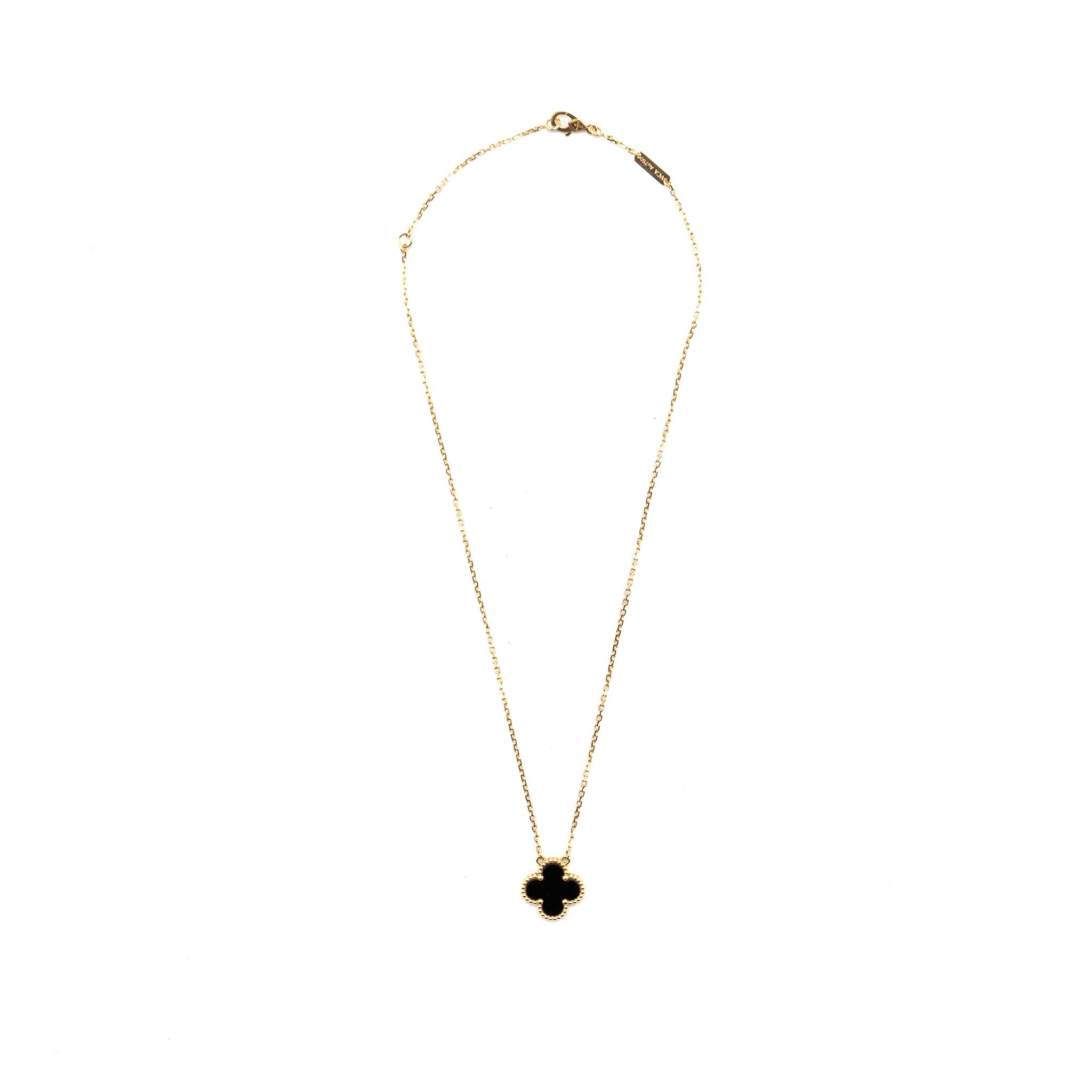 VAN CLEEF & ARPELS VINTAGE ALHAMBRA PENDANT YELLOW GOLD, ONYX