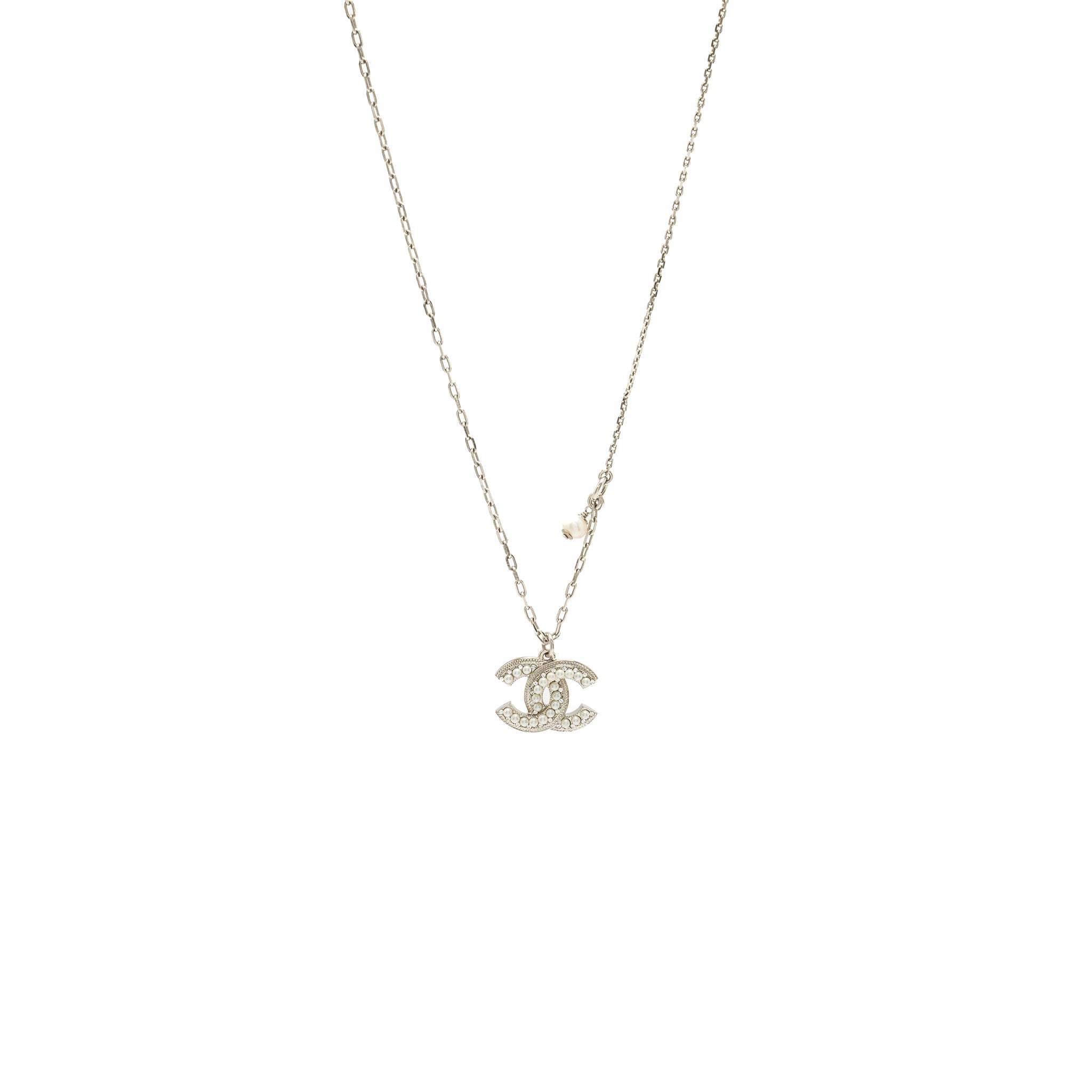 CHANEL CC LOGO NECKLACE WITH PEARLS SILVER TONE