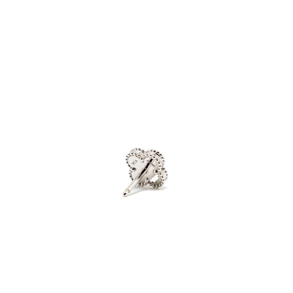 VAN CLEEF & ARPELS SWEET ALHAMBRA EARSTUDS EARRINGS, WHITE GOLD / TURQUOISE