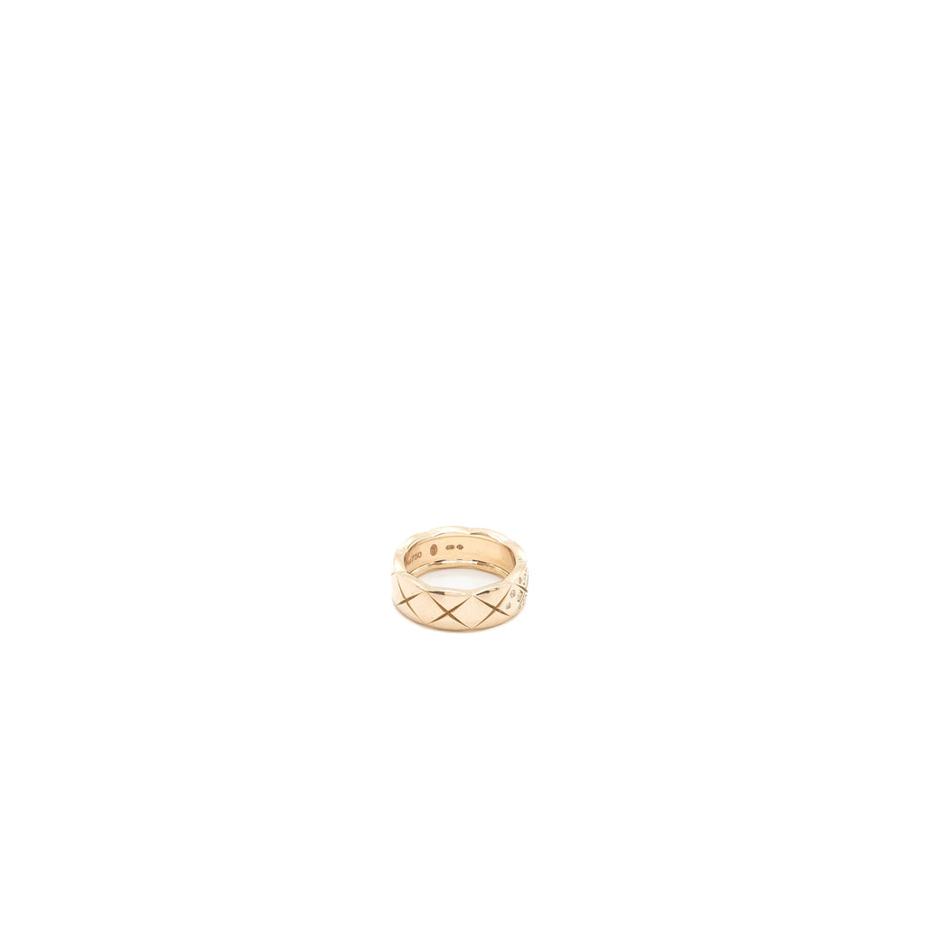 CHANEL COCO CRUSH RING SMALL VERSION QUILTED MOTIF BEIGE GOLD WITH DIAMONDS