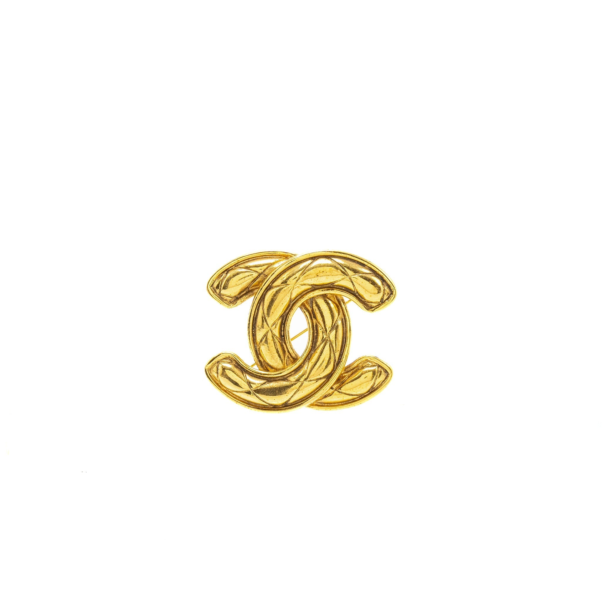 CHANEL VINTAGE QUILTED CC LOGO BROOCH GOLD TONE
