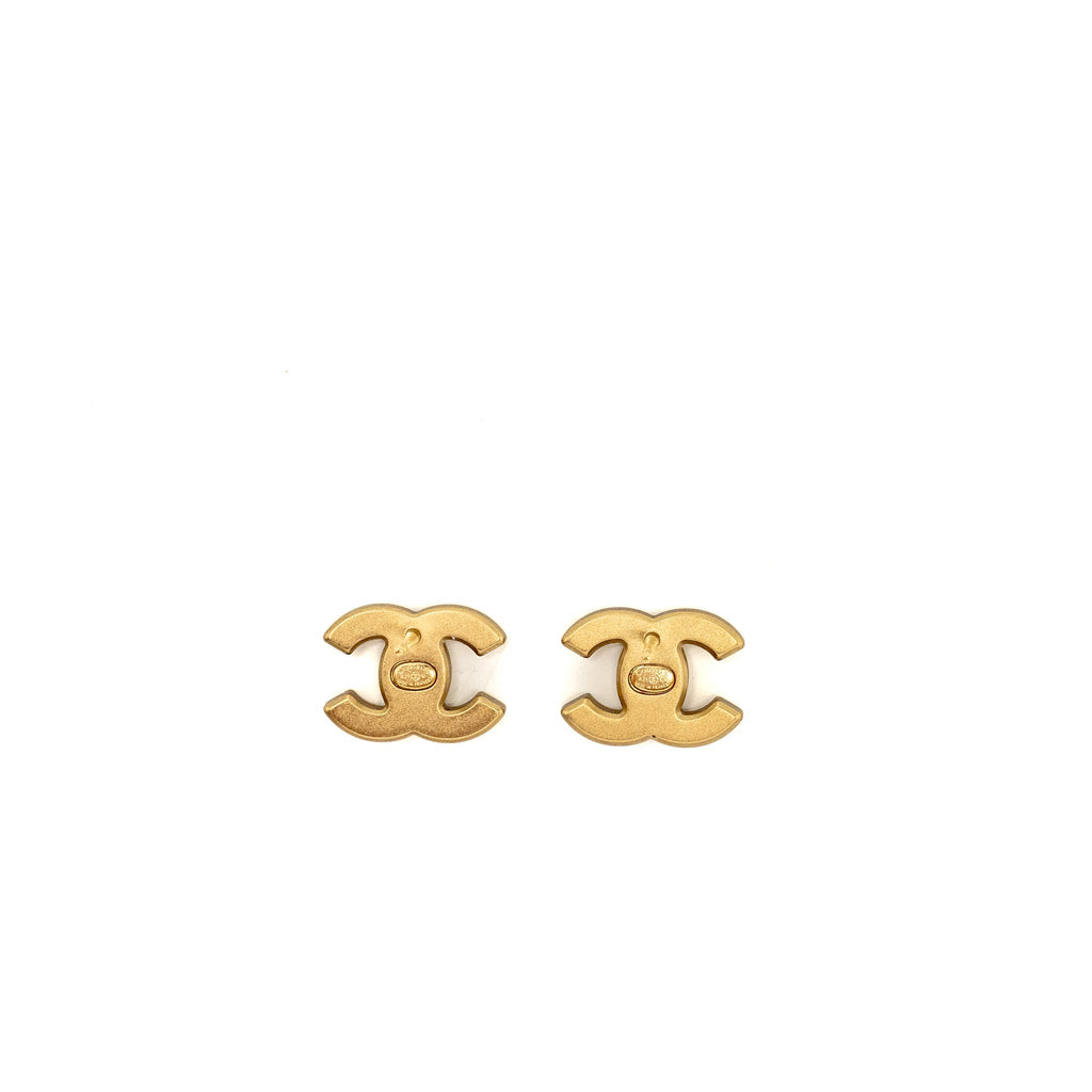 CHANEL CC LOGO EARRINGS CRYSTAL GOLD TONE