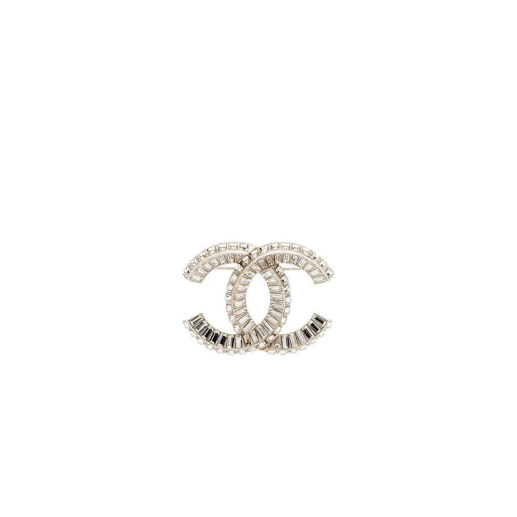 CHANEL CC LOGO BROOCH WITH CRYSTAL SILVER TONE