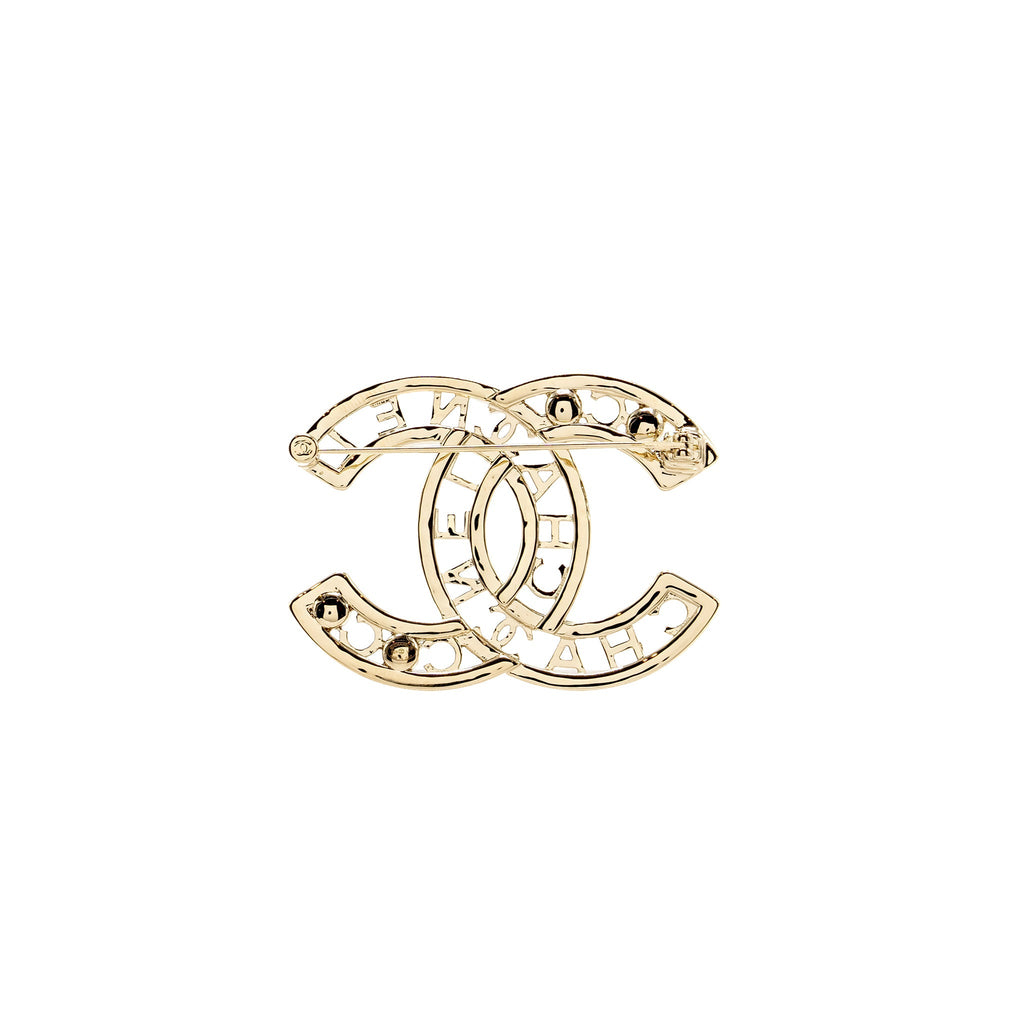 CHANEL CC LOGO CRYSTAL /PEARL BROOCH LIGHT GOLD TONE