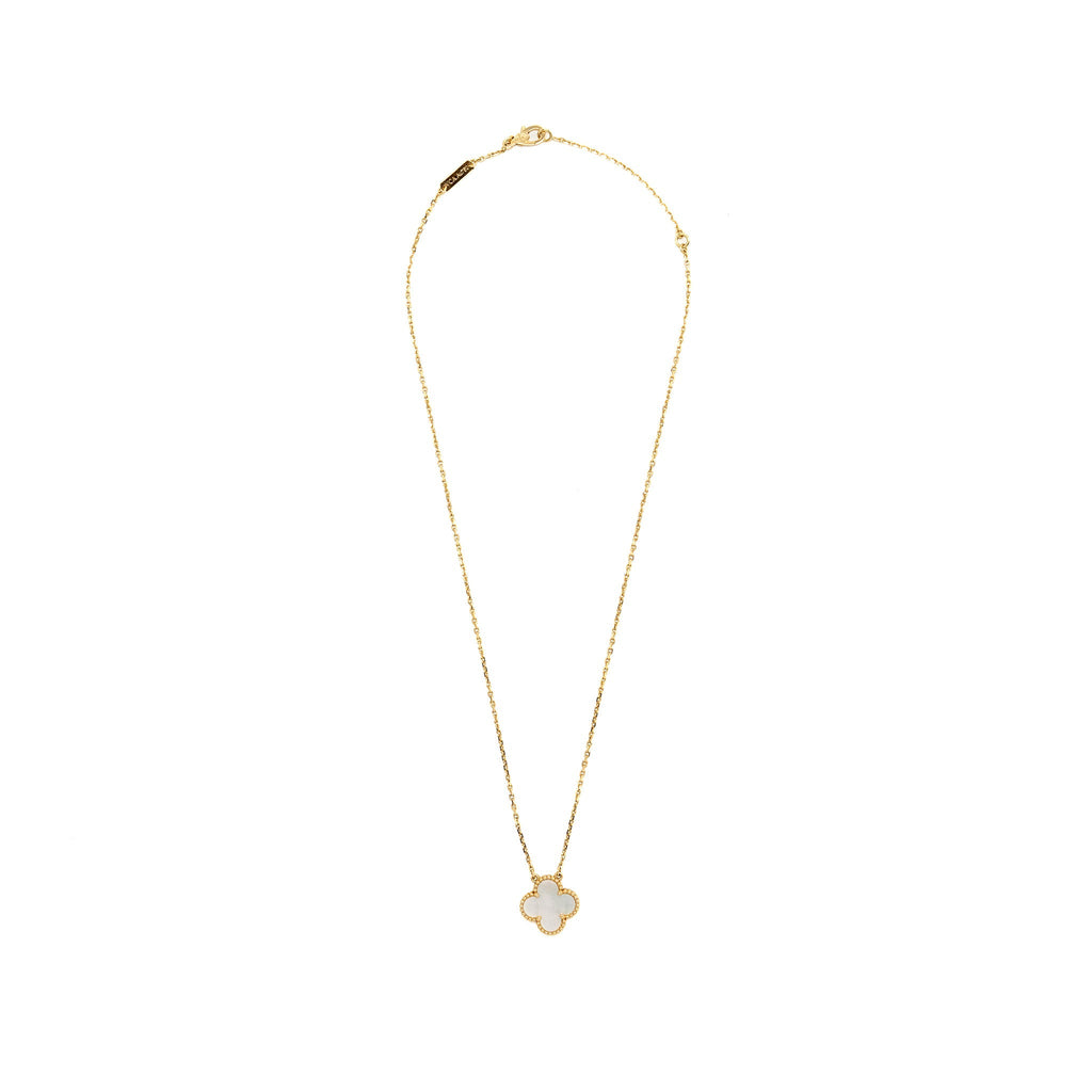 VAN CLEEF & ARPELS VINTAGE ALHAMBRA PENDANT YELLOW GOLD WHITE MOTHER OF PEARL