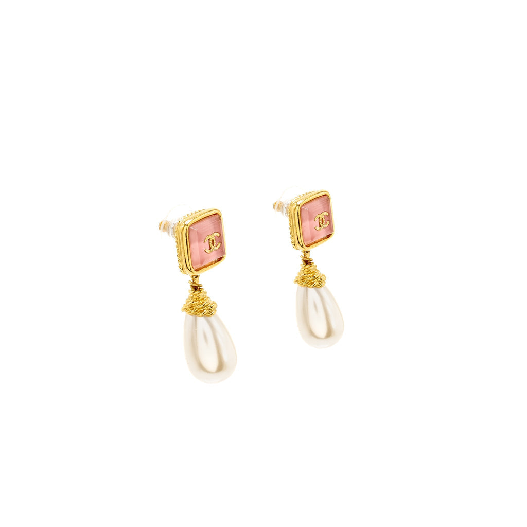 CHANEL CC LOGO SQUARE WITH PEARL DROP EARRINGS PEACH GOLD TONE