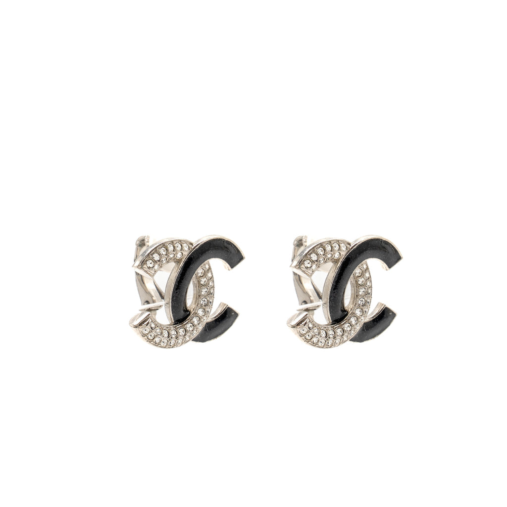 CHANEL CRYSTAL/ENAMEL CC LOGO EAR CLIPS SILVER TONE