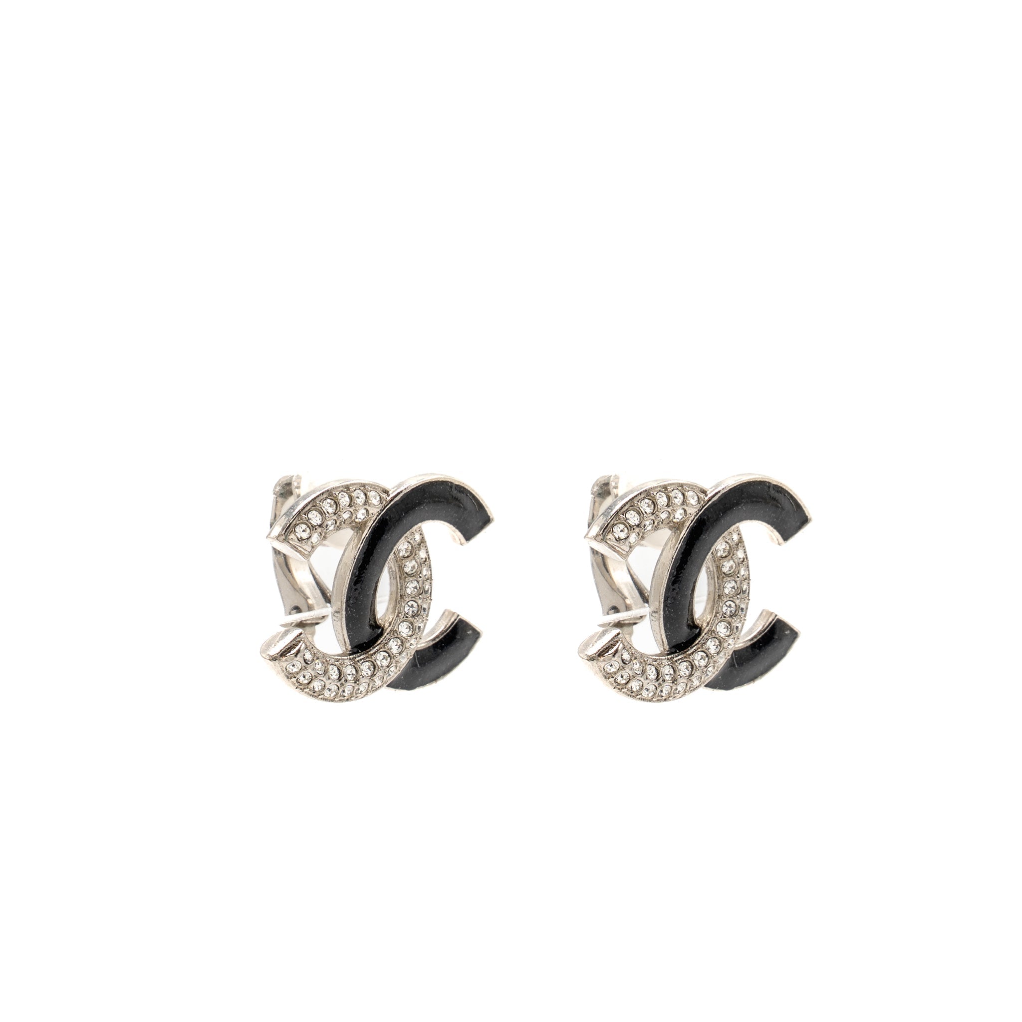 CHANEL CRYSTAL/ENAMEL CC LOGO EAR CLIPS SILVER TONE