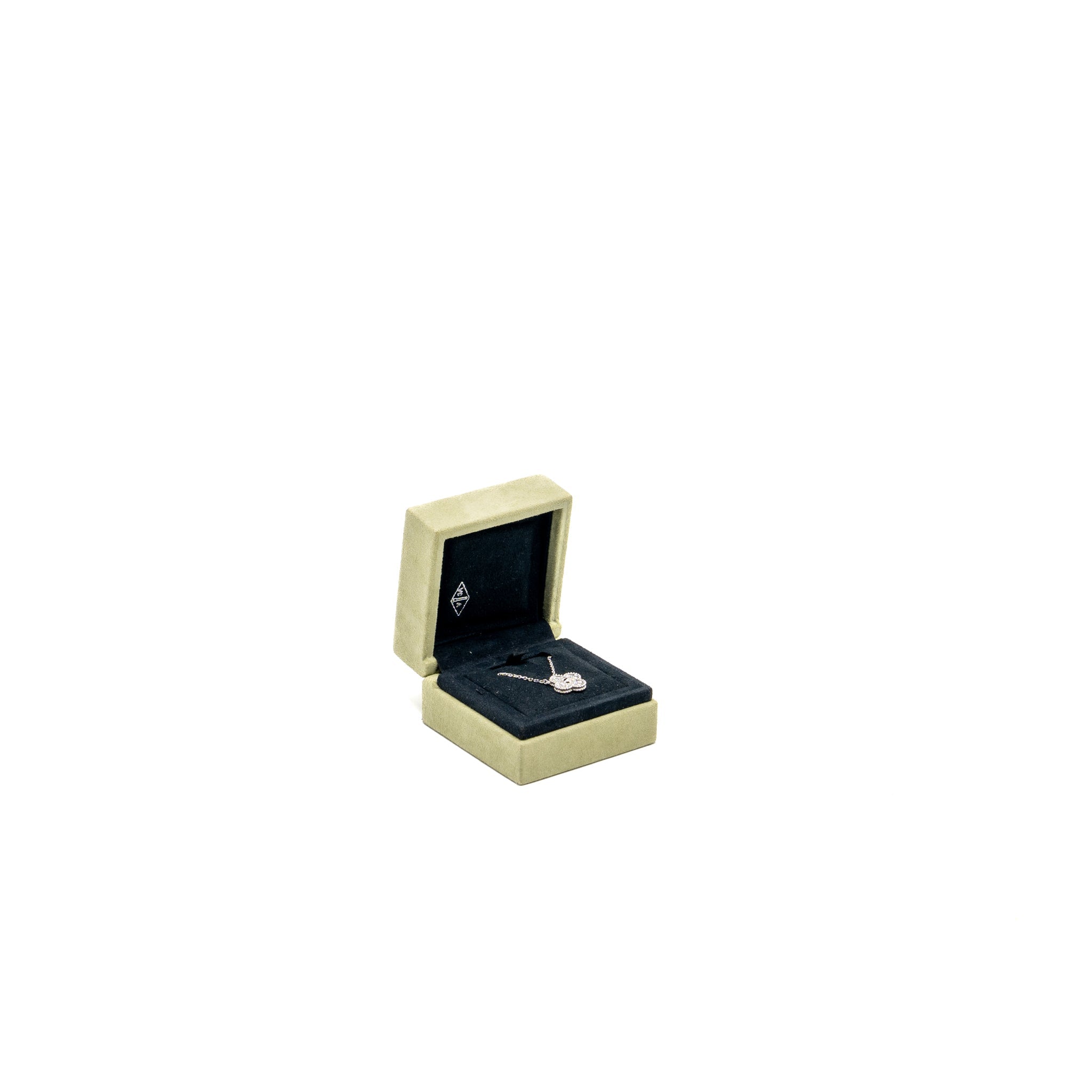 VAN CLEEF & ARPELS VINTAGE ALHAMBRA PENDANT WHITE GOLD DIAMONDS