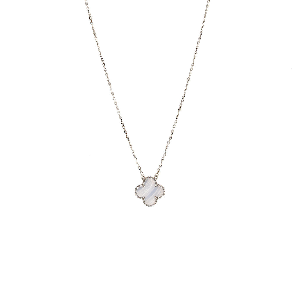 VAN CLEEF & ARPELS VINTAGE ALHAMBRA PENDANT WHITE GOLD, CHALCEDONY