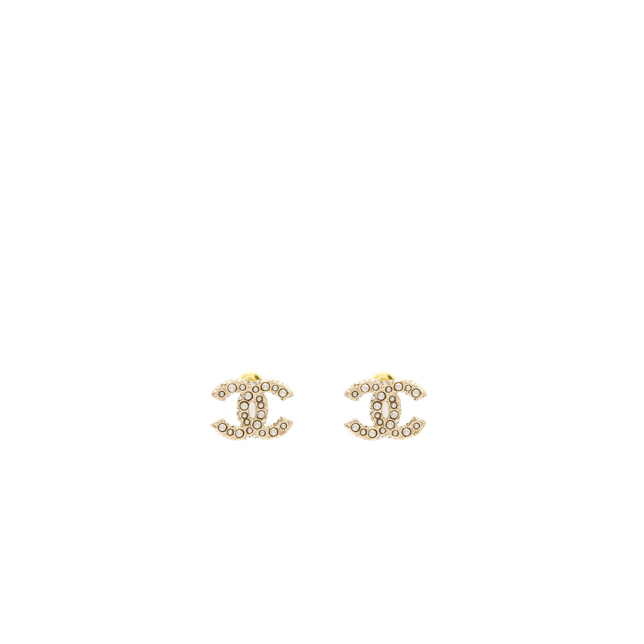 CHANEL CC LOGO EARRINGS WITH PEARL LIGHT GOLD TONE