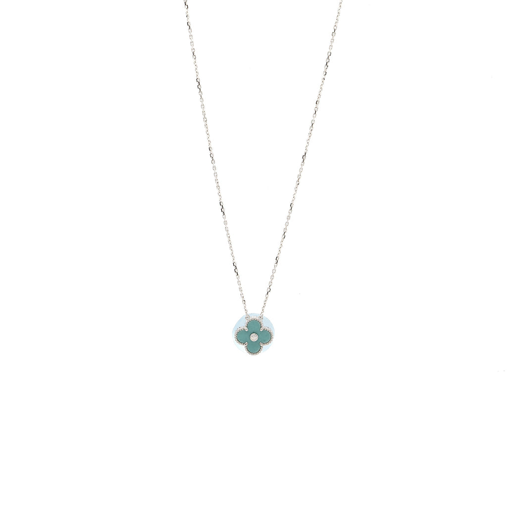 VAN CLEEF AND ARPELS 2022 HOLIDAY CHRISTMAS LIMITED VINTAGE ALHAMBRA PENDANT WHITE GOLD, DIAMOND