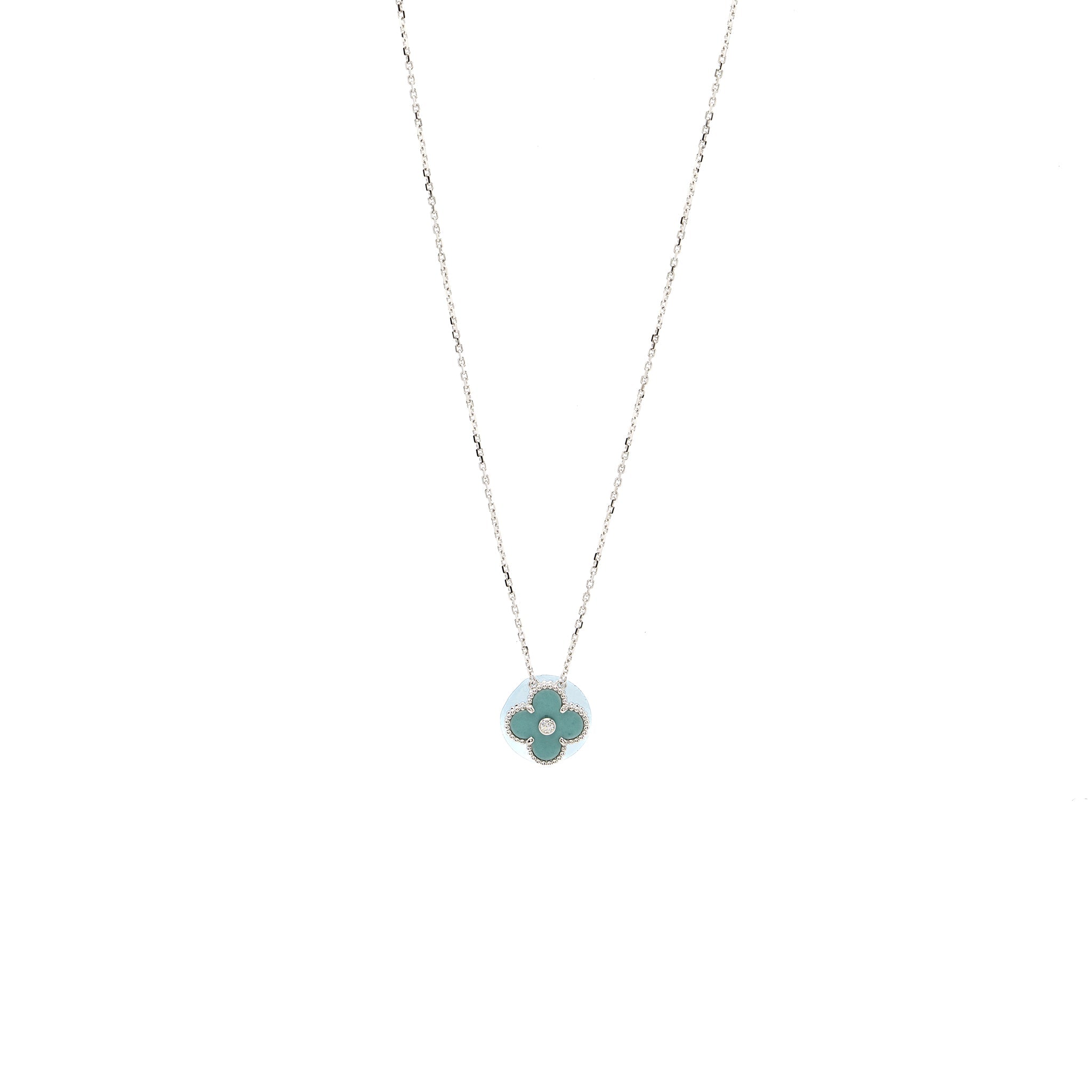 VAN CLEEF AND ARPELS 2022 HOLIDAY CHRISTMAS LIMITED VINTAGE ALHAMBRA PENDANT WHITE GOLD, DIAMOND