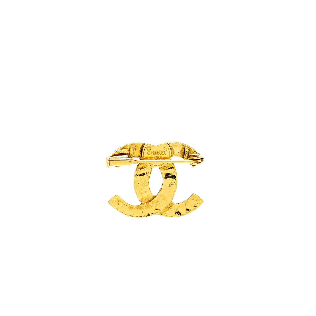 CHANEL VINTAGE CC LOGO CRYSTAL BROOCH GOLD TONE