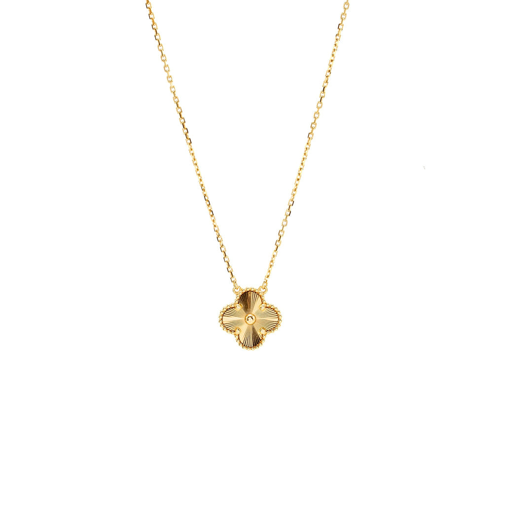 VAN CLEEF AND ARPELS VINTAGE ALHAMBRA PENDANT YELLOW GOLD