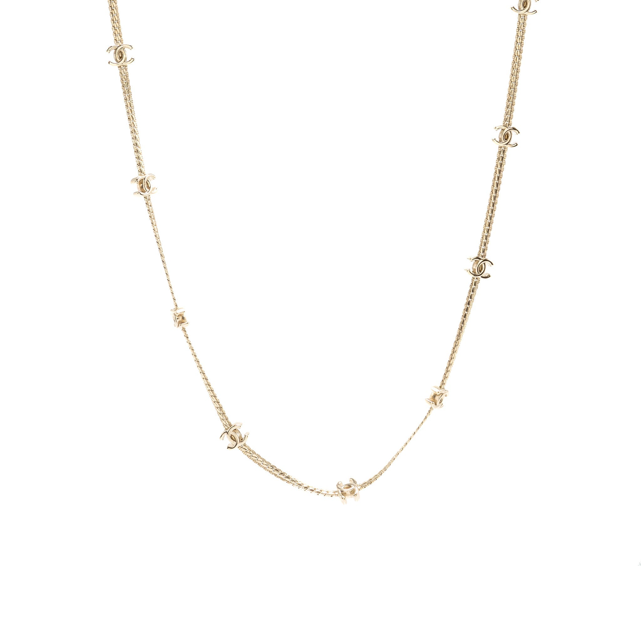 CHANEL CC LOGO 14 MOTIF NECKLACE LIGHT GOLD TONE