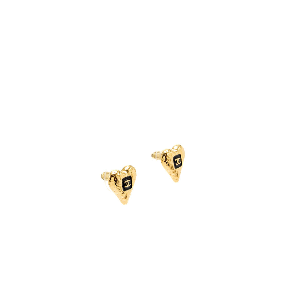 CHANEL HEART SHAPE CC LOGO EARRINGS GOLD TONE