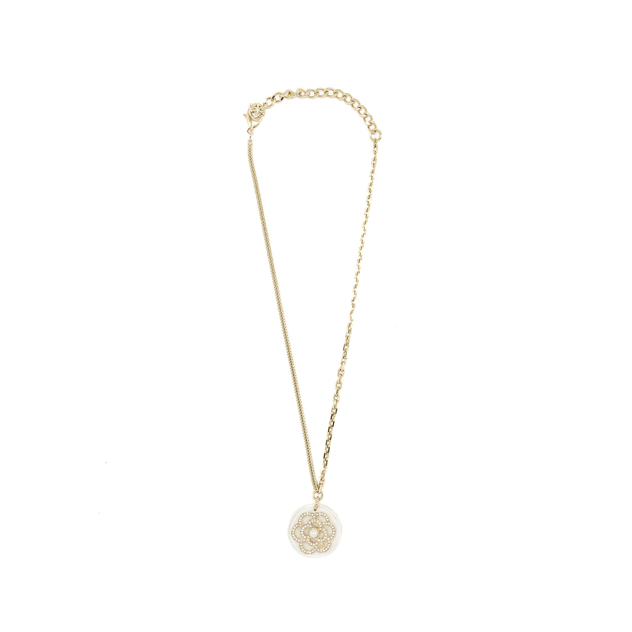 CHANEL CAMELLIA NECKLACE PEARL/LIGHT GOLD TONE