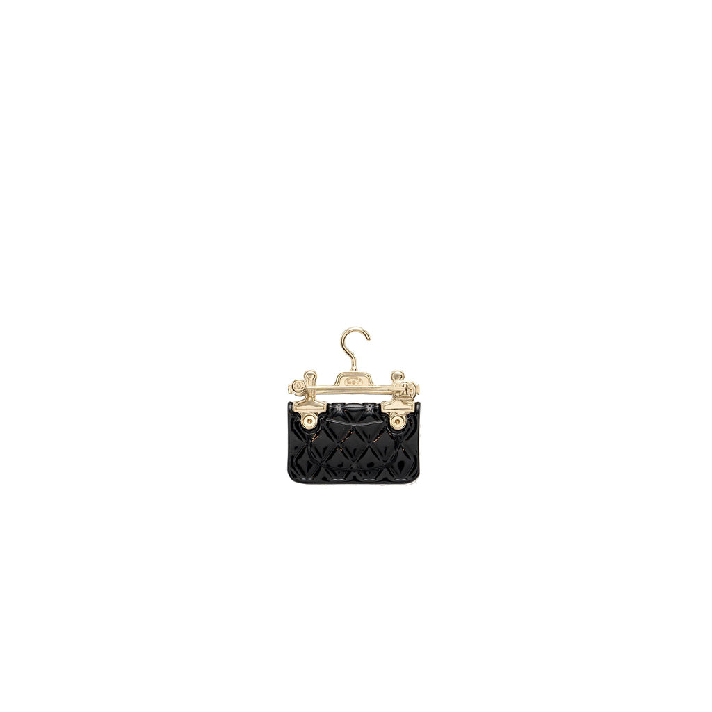 CHANEL HANGER FLAP BAG BROOCH BLACK LGHW